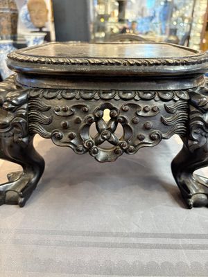A Chinese carved hongmu stand, Canton 19th C. — 照片 12
