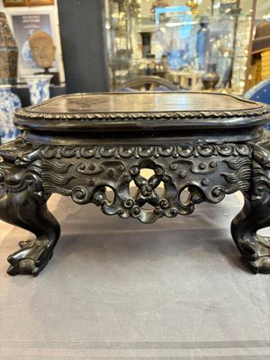 A Chinese carved hongmu stand, Canton 19th C. — 照片 15