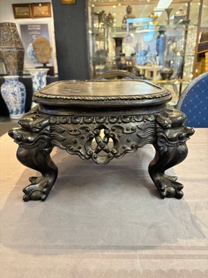 A Chinese carved hongmu stand, Canton 19th C. — 照片 2