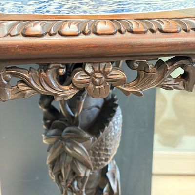 A Chinese carved hongmu table with a blue and white 'Dragons' plaque — photo 11