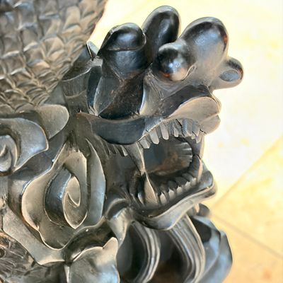 A Chinese carved hongmu table with a blue and white 'Dragons' plaque — photo 30
