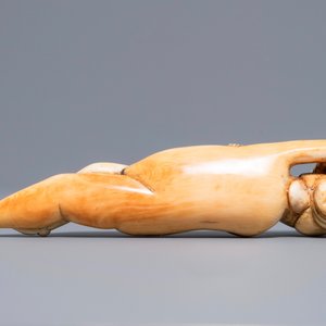 A Chinese carved ivory 'doctor's lady', Ming or early Qing — 照片 3
