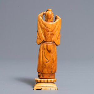 A Chinese carved ivory figure of Li Tieguai, Ming — 照片 3