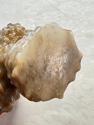 A Chinese carved jade model of a scholar's rock, 20th C. — photo 11