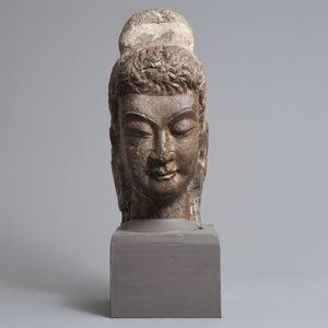 A Chinese carved limestone head of Buddha, Northern Wei (386-535) — 照片 2