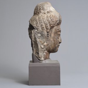 A Chinese carved limestone head of Buddha, Northern Wei (386-535) — 照片 3