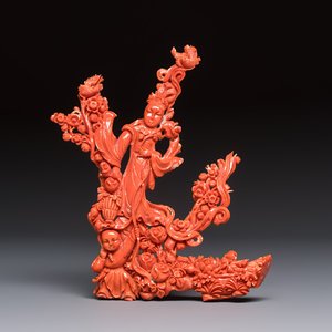 A Chinese carved red coral 'Goddess and Boy' group, 19/20th C. — 照片 1