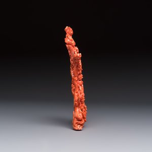 A Chinese carved red coral 'Goddess and Boy' group, 19/20th C. — 照片 4