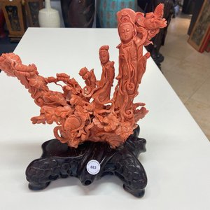 A Chinese carved red coral 'Guanyin and servant' group, 19/20th C. — photo 12