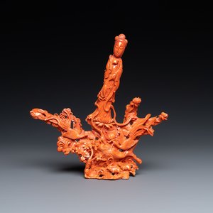 A Chinese carved red coral 'Guanyin' group, 19/20th C. — 照片 1