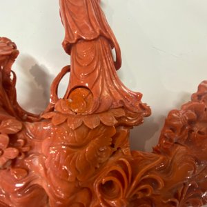 A Chinese carved red coral 'Guanyin' group, 19/20th C. — 照片 24
