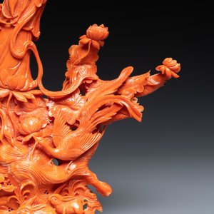 A Chinese carved red coral 'Guanyin' group, 19/20th C. — 照片 10