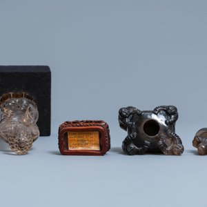 A Chinese carved rock crystal figure of Buddha and a small vase and cover, 19/20th C. — photo 6