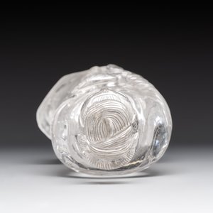 A Chinese carved rock crystal Guanyin, 20th C. — 照片 7