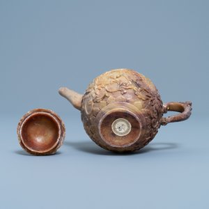 A Chinese carved soapstone teapot and cover, Kangxi — 照片 7