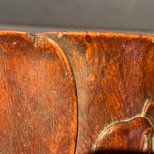 A Chinese carved wood 'magnolia' brush pot, prob. Qing — 照片 17
