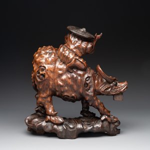 A Chinese carved wooden group of a boy riding a water buffalo, 20th C. — photo 4