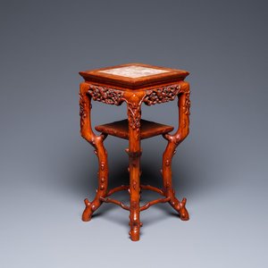 A Chinese carved wooden marble top stand, 19th C. — 照片 1
