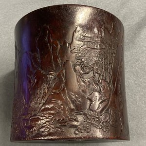 A Chinese carved zitan wood brush pot with a mountainous landscape, 17/18th C. — 照片 13