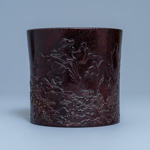A Chinese carved zitan wood brush pot with a mountainous landscape, 17/18th C. — 照片 4