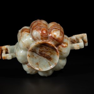 A Chinese celadon and russet jade wedding cup, 18th C. — 照片 7