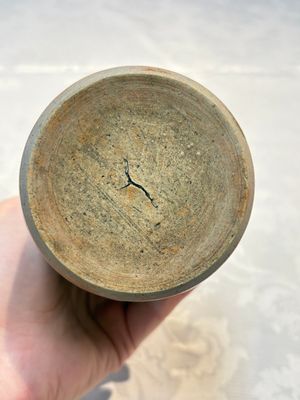 A Chinese celadon-glazed 'Kinuta' vase, Qing — photo 6