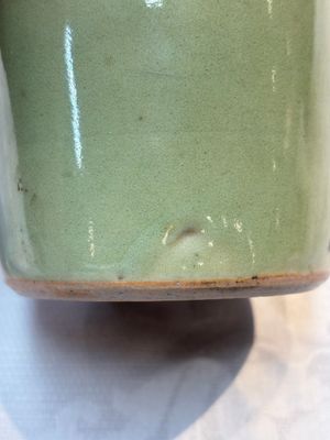 A Chinese celadon-glazed 'Kinuta' vase, Qing — photo 8