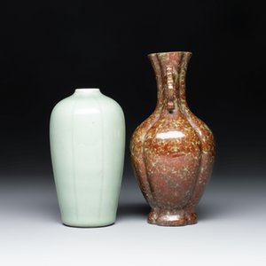 A Chinese celadon-glazed vase and a faux bronze-glazed vase, Qianlong mark, 18/19th C. — photo 2