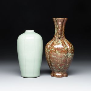 A Chinese celadon-glazed vase and a faux bronze-glazed vase, Qianlong mark, 18/19th C. — photo 4