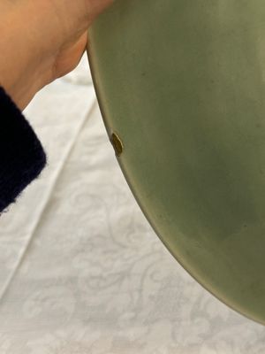 A Chinese celadon-ground blue and white dish and a vase and cover, Chenghua mark, 19th C. — photo 8