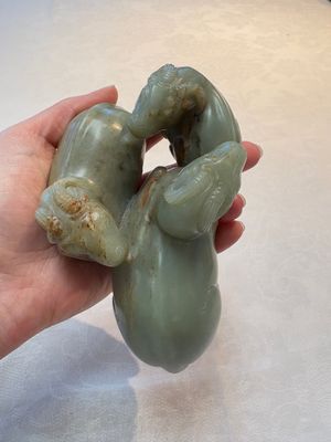 A Chinese celadon jade group of three goats on wooden stand, 19/20th C. — photo 6