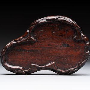 A Chinese celadon jade group of three goats on wooden stand, 19/20th C. — photo 8