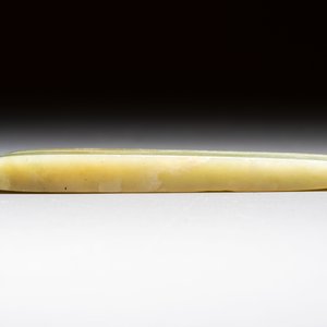 A Chinese celadon jade snuff bottle, a plaque and a ritual stick, Han and later — photo 6