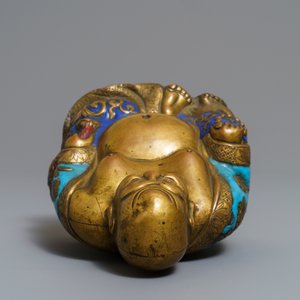 A Chinese champlevé enamelled copper figure of Buddha, Qianlong — 照片 6