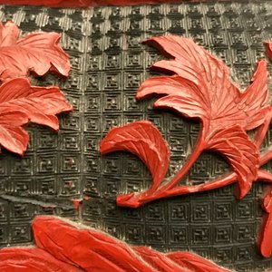 A Chinese cinnabar lacquer box and cover with figures in a landscape, 19th C. — 照片 12