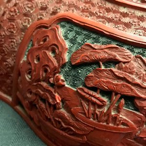 A Chinese cinnabar lacquer box and cover with figures in a landscape, 19th C. — 照片 21