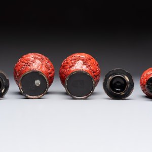 A Chinese cinnabar lacquer plaque, a vase, and a pair of covered vases, 19/20th C. — photo 9