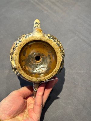 A Chinese Cizhou 'cadogan' ewer with dragons, Yuan/Ming — photo 6