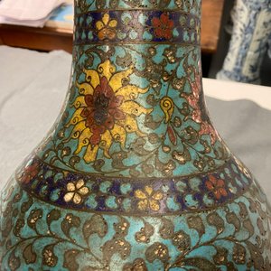 A Chinese cloisonné bottle vase with lotus scrolls, Ming — 照片 16