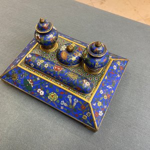 A Chinese cloisonné desk set, 19th C. — 照片 11
