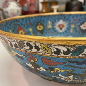 A Chinese cloisonné 'dragon' bowl, Wanli mark but probably later — 照片 29