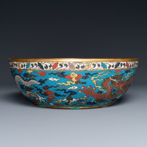 A Chinese cloisonné 'dragon' bowl, Wanli mark but probably later — 照片 3