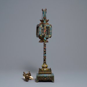 A Chinese cloisonné lantern, Republic — 照片 5