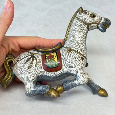 A Chinese cloisonné model of a horse — foto 9