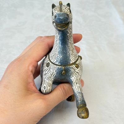 A Chinese cloisonné model of a horse — foto 20