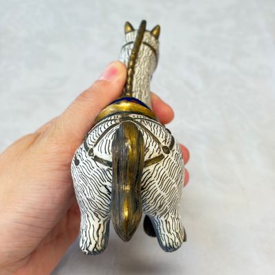A Chinese cloisonné model of a horse — foto 21