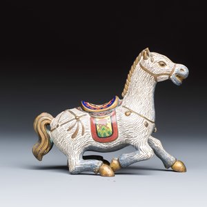 A Chinese cloisonné model of a horse — foto 4