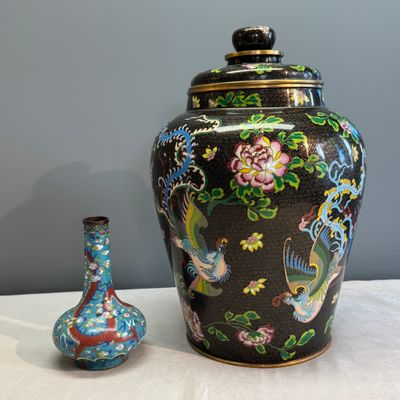 A Chinese cloisonné 'Phoenixes and Peonies' covered vase and a 'Dragons' bottle vase — photo 1