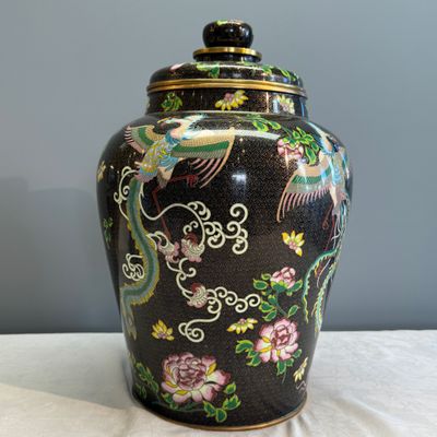 A Chinese cloisonné 'Phoenixes and Peonies' covered vase and a 'Dragons' bottle vase — photo 17