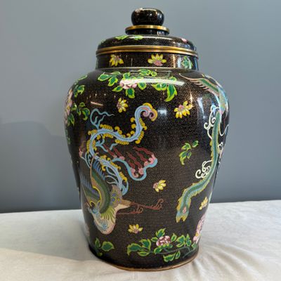 A Chinese cloisonné 'Phoenixes and Peonies' covered vase and a 'Dragons' bottle vase — photo 18
